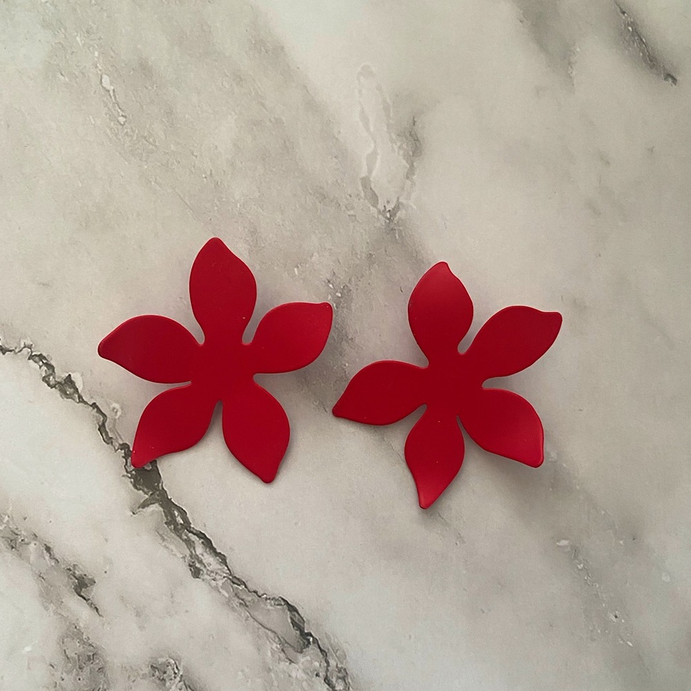 Tuckernuck Large Red Flower Earrings